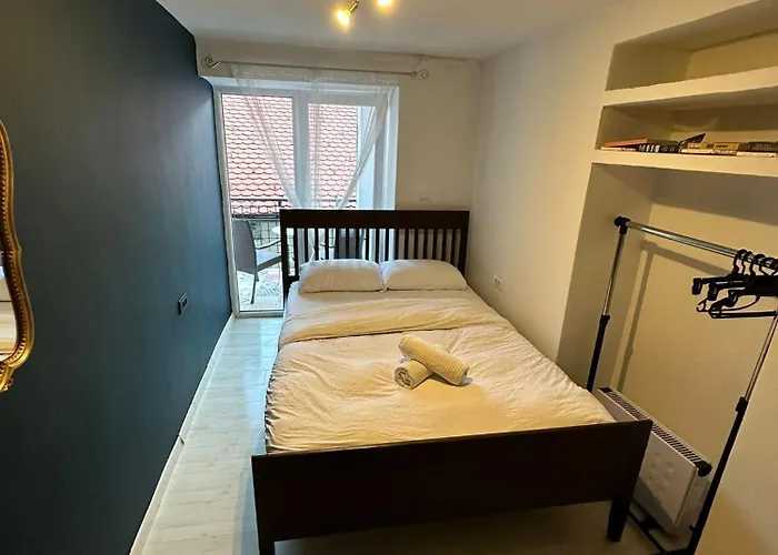 Хостел Sleeping Beauty *