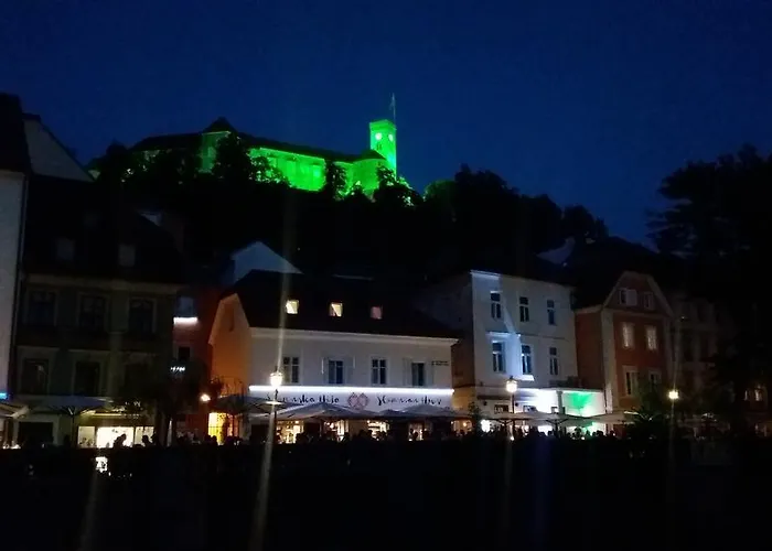 Хостел Sleeping Beauty Любляна