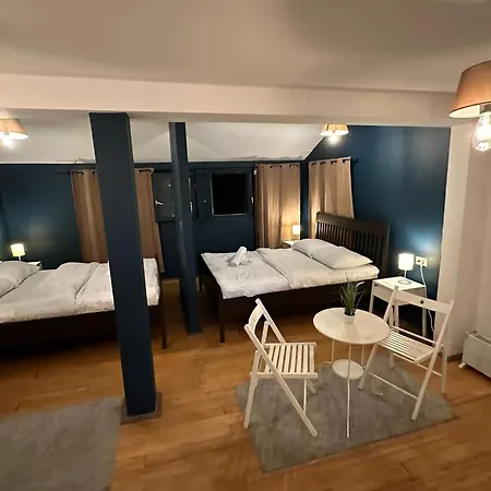 بيت شباب Sleeping Beauty *